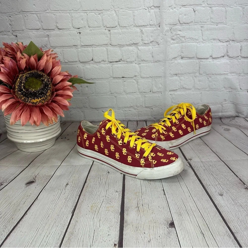 row one USC trojans canvas sneaker Size  men's 6 women's 7.5